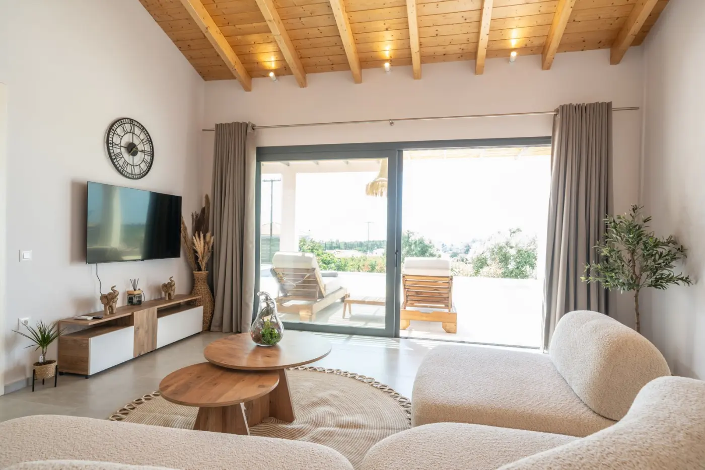 Villa Marku indoor living area